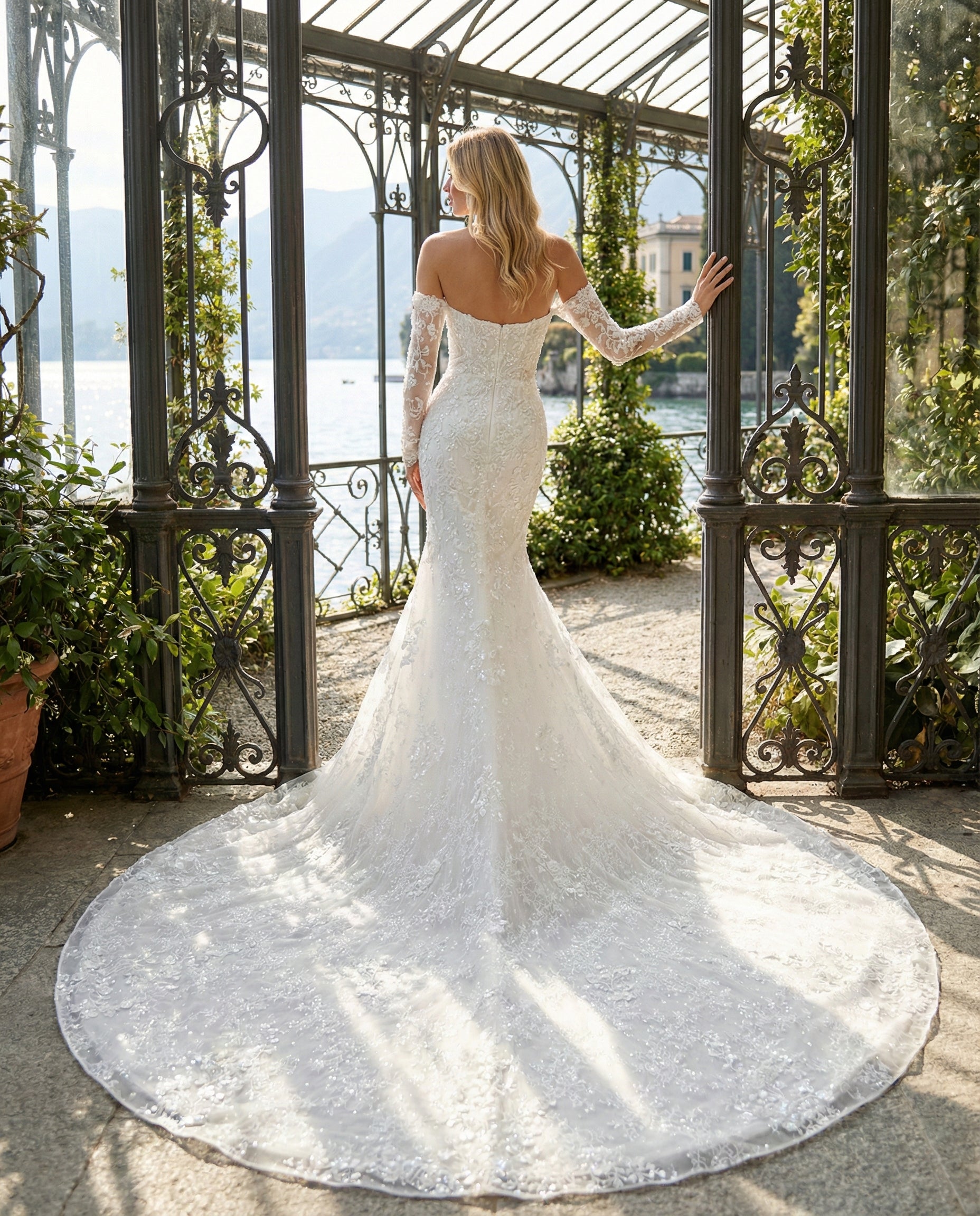 Abito da Sposa a Sirena in Pizzo Floreale con Maniche a Illusione e Spalle Scoperte - MARA RAMIREZ - MODELLO SPR318